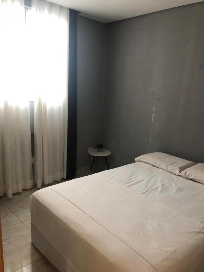 Apartamento Em Londrina Privado Com 2 Quartos De Casal Com Utensilios Garagem E Wifi Apartamento Exterior foto