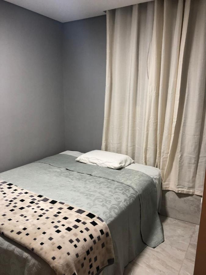 Apartamento Em Londrina Privado Com 2 Quartos De Casal Com Utensilios Garagem E Wifi Apartamento Exterior foto