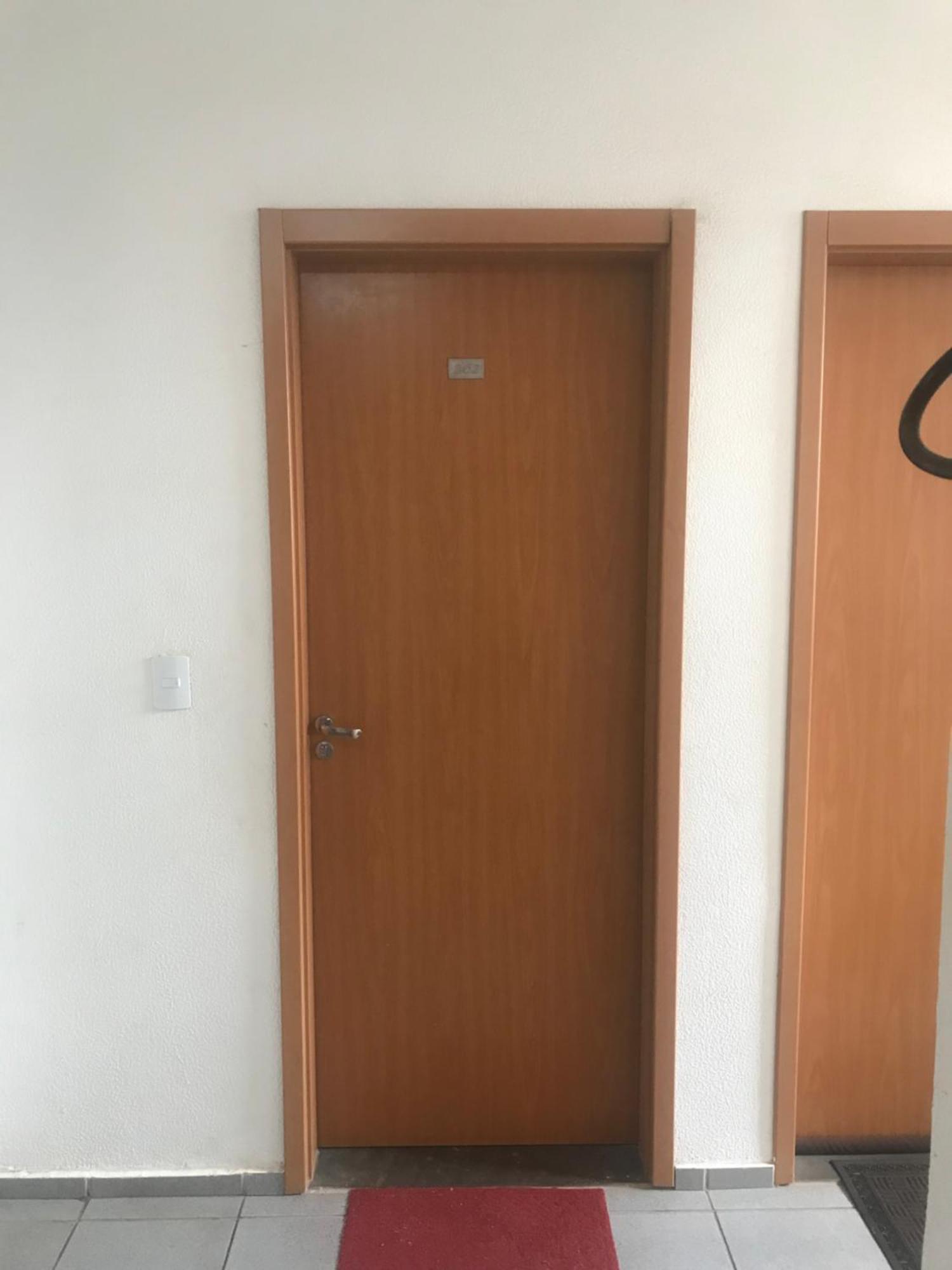 Apartamento Em Londrina Privado Com 2 Quartos De Casal Com Utensilios Garagem E Wifi Apartamento Exterior foto